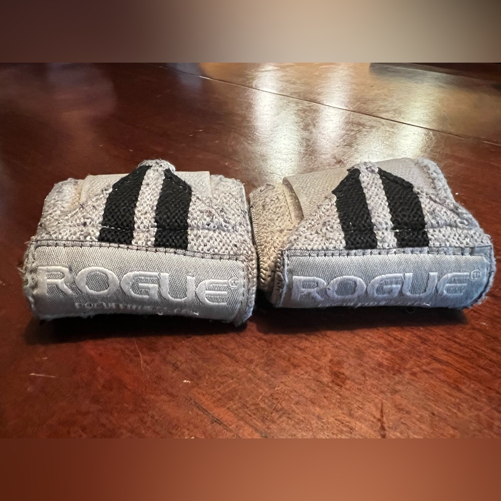 Rogue Fitness wrist wraps